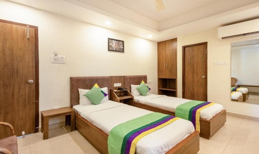 Swagatam Inn, 5 Minutes Walk From Guwahati Railway Station Kültér fotó